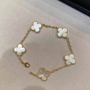 ✨ Van Cleef & Arpels White Bracelet ✨